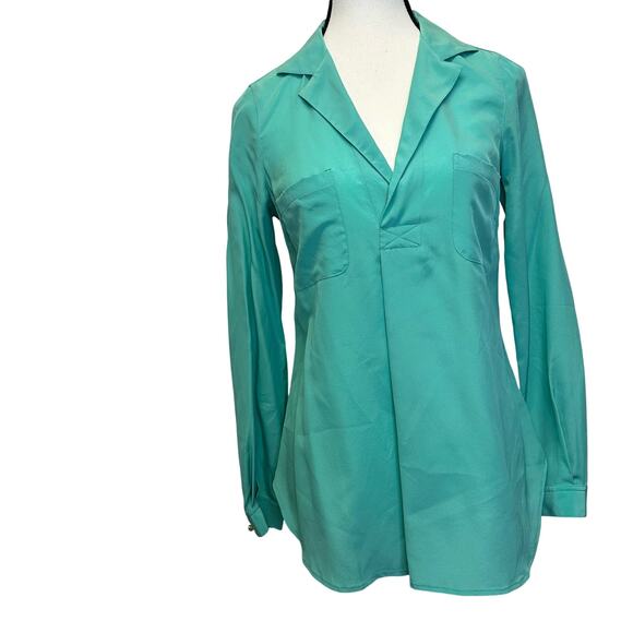 Lilly Pulitzer XS Teal Silk Blouse - 100% Silk with Green Gemstone Buttons - Picture 1 of 10